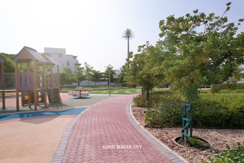 Villa en Dubai, 5 dormitorios, 353 m², № 10716 - foto 10