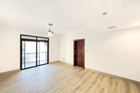 Apartamento en Old Town, Dubai, 2 dormitorios, 112 m², № 98135 - foto 2