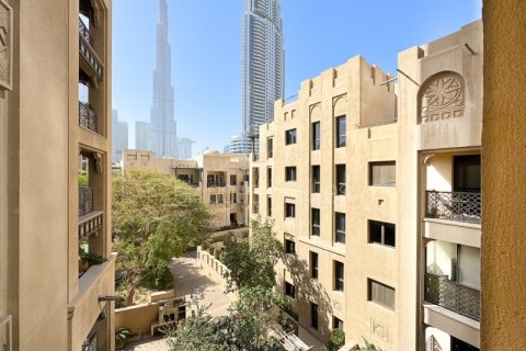 Apartamento en Old Town, Dubai, 2 dormitorios, 112 m², № 98135