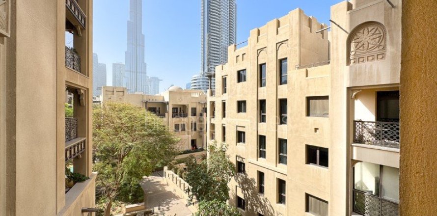 Apartamento en Old Town, Dubai, 2 dormitorios, 112 m², № 98135