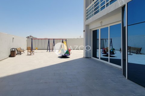 Apartment in Al Barsha South, Al Barsha, Dubai 2 bedrooms, 70 sq.m. № 37785 - photo 12