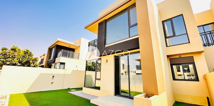 Таунхаус в Maple at Dubai Hills Estate, Дубай Хилс Эстейт, Дубай, 4 спальни, 219.8м², № 37783