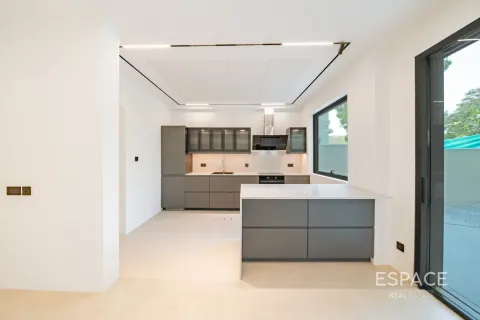 Villa en The Springs, Dubai, 3 dormitorios, 153 m², № 122696 - foto 3