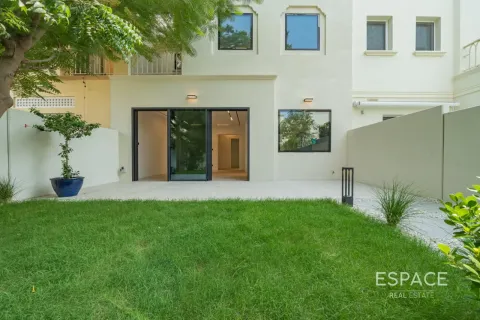 Вилла в The Springs, Дубай, 3 спальни, 153м², № 122696