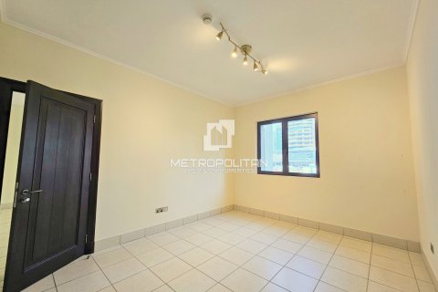 Apartment in Reehan, Old Town, Dubai 3 bedrooms, 174 sq.m. № 73288 - photo 6