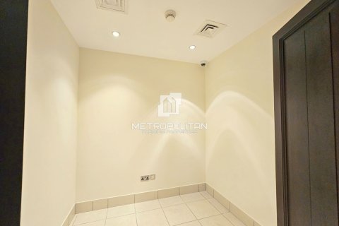 Apartment in Reehan, Old Town, Dubai 3 bedrooms, 174 sq.m. № 73288 - photo 9