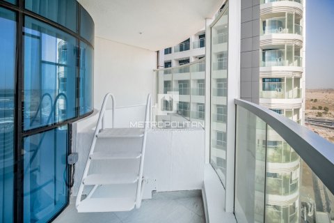 Apartamento en Dubai Science Park, Dubai, 2 dormitorios, 93 m², № 73281 - foto 2