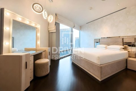 Apartment in Downtown Dubai (Downtown Burj Dubai), Dubai 1 bedroom, 128.02 sq.m. № 142578 - photo 9