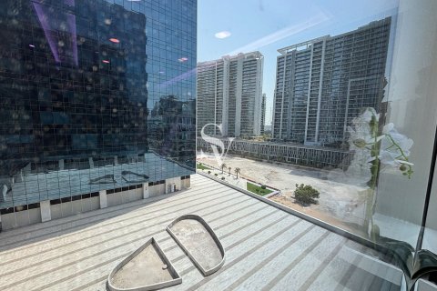 Снять в аренду офис в Tamani Art Tower, Бизнес-Бэй, Дубай: 41м², № 132957 - фото 4