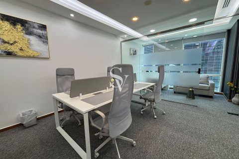 Снять в аренду офис в Tamani Art Tower, Бизнес-Бэй, Дубай: 41м², № 132957 - фото 6