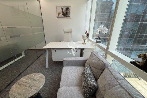 Снять в аренду офис в Tamani Art Tower, Бизнес-Бэй, Дубай: 41м², № 132957 - фото 13