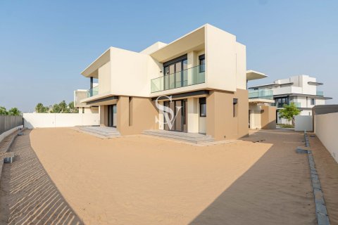Villa in Jebel Ali, Dubai 5 bedrooms, 715 sq.m. № 132955 - photo 2