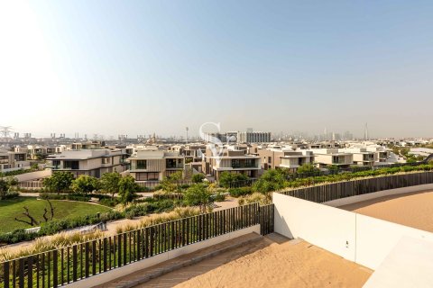 Villa in Jebel Ali, Dubai 5 bedrooms, 715 sq.m. № 132955 - photo 6
