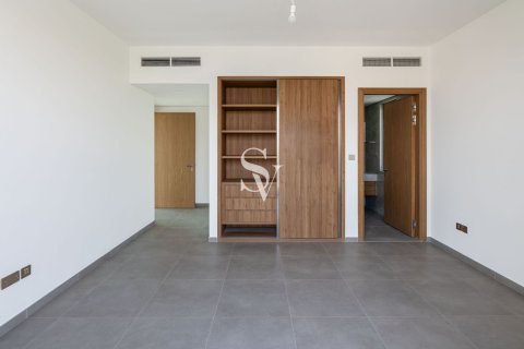 Villa in Jebel Ali, Dubai 5 bedrooms, 715 sq.m. № 132955 - photo 16