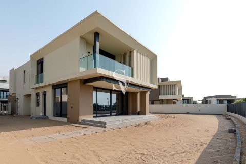 Villa in Jebel Ali, Dubai 5 bedrooms, 715 sq.m. № 132955 - photo 3