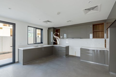Villa in Jebel Ali, Dubai 5 bedrooms, 715 sq.m. № 132955 - photo 25