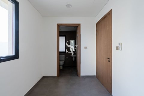Villa in Jebel Ali, Dubai 5 bedrooms, 715 sq.m. № 132955 - photo 20