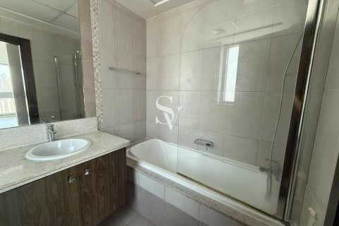 Снять в аренду квартиру в Бизнес-Бэе, Дубай: 2 спальни, 155м², № 132953 - фото 7