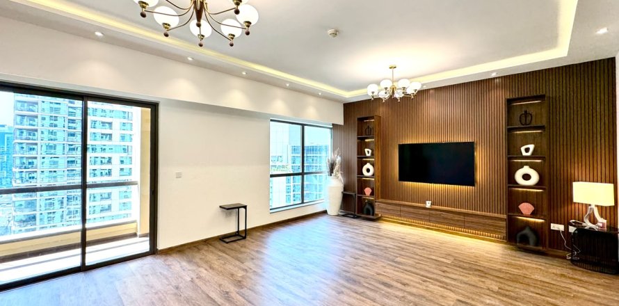 Apartment in Dubai Marina, Dubai 2 bedrooms, 131 sq.m. № 120341