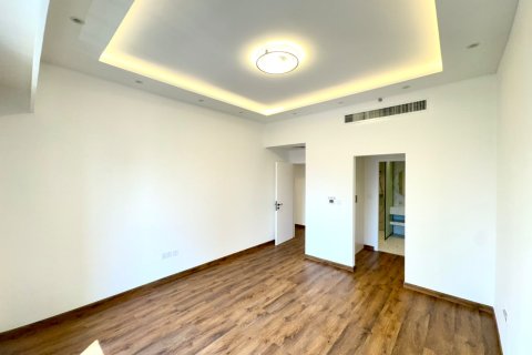 Apartment in Dubai Marina, Dubai 2 bedrooms, 131 sq.m. № 120341 - photo 22