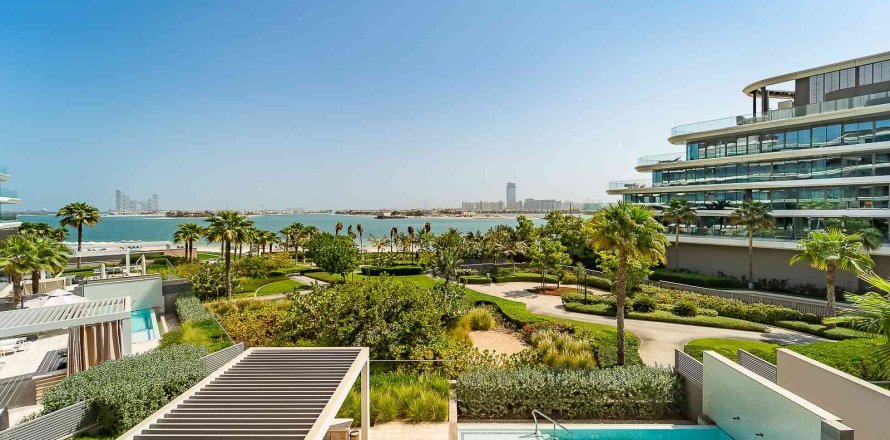 Appartement à Palm Jumeirah, Dubai, 3 chambres, 606 m², № 120379