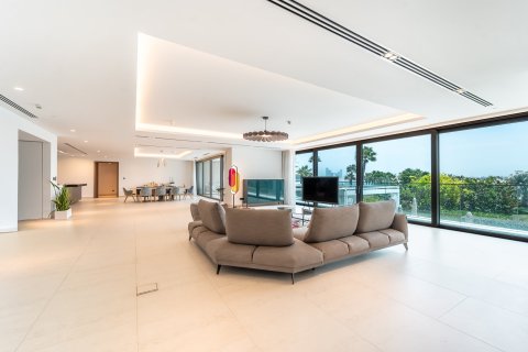 Apartment in Palm Jumeirah, Dubai 3 bedrooms, 572 sq.m. № 120380 - photo 3