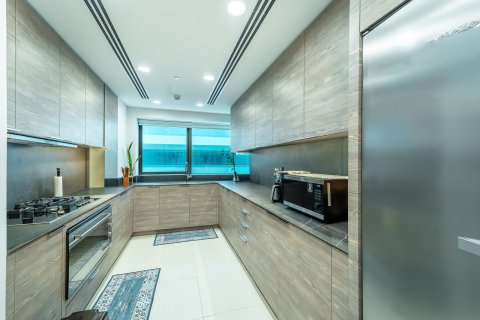Apartment in Palm Jumeirah, Dubai 3 bedrooms, 572 sq.m. № 120380 - photo 10
