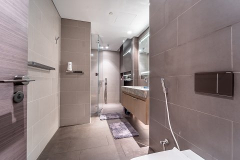Apartment in Palm Jumeirah, Dubai 3 bedrooms, 572 sq.m. № 120380 - photo 16