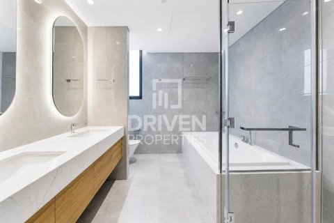 Снять в аренду виллу в Джабаль-Али, Дубай: 4 спальни, 656.45м², № 128020 - фото 13