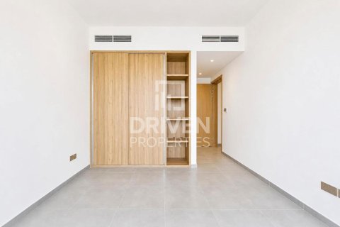 Снять в аренду виллу в Джабаль-Али, Дубай: 4 спальни, 656.45м², № 128020 - фото 8