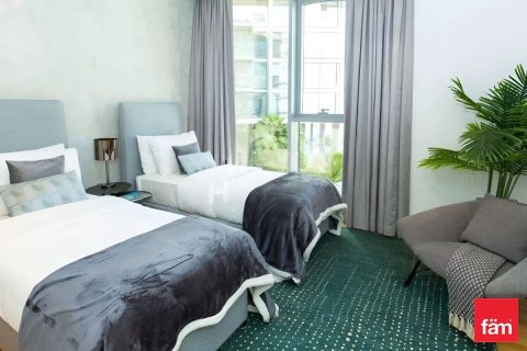 Apartment in Dubai 2 bedrooms, 152.5 sq.m. № 123467 - photo 9