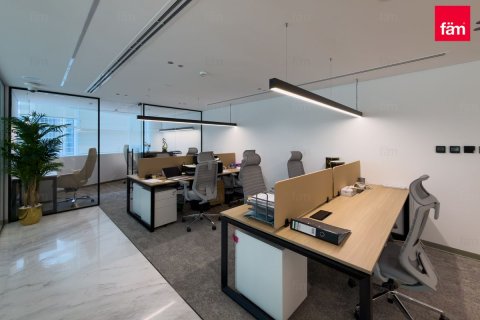 Office in Dubai 768.9 sq.m. № 123389