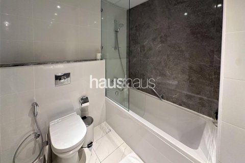 Apartment in Al Habtoor City, Business Bay, Dubai 1 bedroom, 75 sq.m. № 44769 - photo 10
