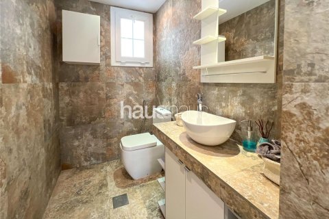 Villa in The Springs, Dubai 3 bedrooms, 240 sq.m. № 44766 - photo 7