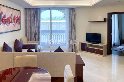 Apartment in Palm Jumeirah, Dubai 1 bedroom, 104 sq.m. № 44768 - photo 2