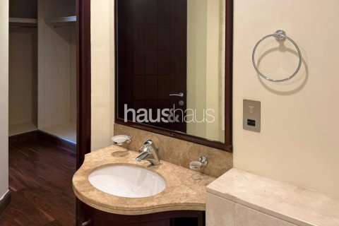 Apartment in Palm Jumeirah, Dubai 1 bedroom, 104 sq.m. № 44768 - photo 7
