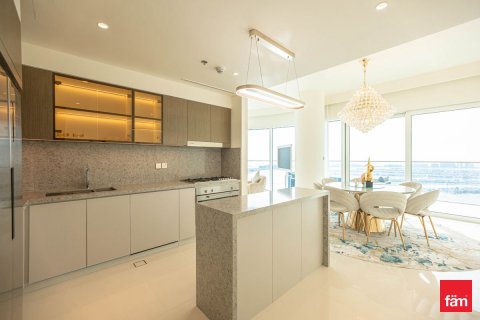 Apartment in Dubai Harbour, Dubai 3 bedrooms, 213.8 sq.m. № 109545 - photo 12