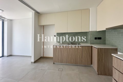 Townhouse in Sweden, The World Islands, Dubai 3 bedrooms, 173.91441600 sq.m. № 112952 - photo 13