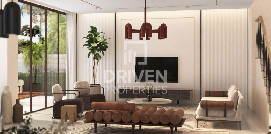 Adosado en Damac Lagoons, Dubai, 5 dormitorios, 219.72 m², № 140624