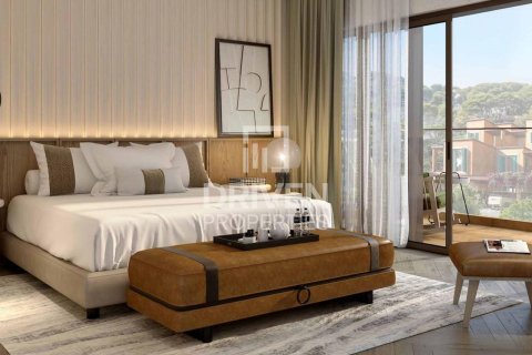 Adosado en Damac Lagoons, Dubai, 5 dormitorios, 219.72 m², № 140624 - foto 2