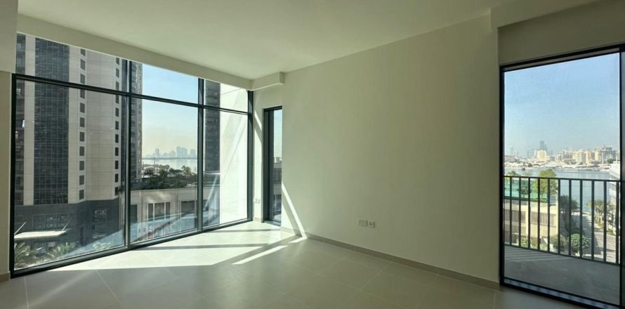 Квартира в Дубае, 3 спальни, 149.9м², № 95443