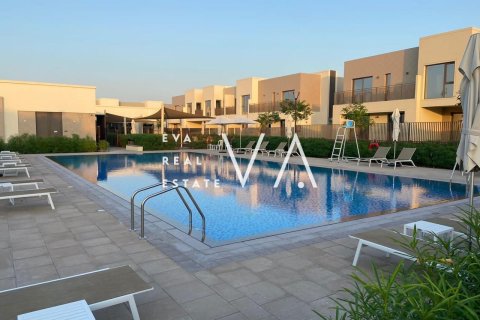 Adosado en Dubai South (Dubai World Central), Dubai, 3 dormitorios, 162.58 m², № 52848 - foto 8