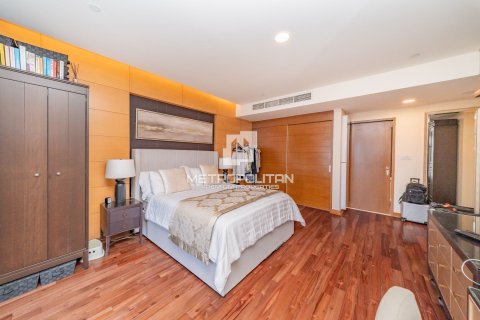 Appartement à Downtown Dubai (Downtown Burj Dubai), Dubai, 3 chambres, 184 m², № 74107 - photo 2