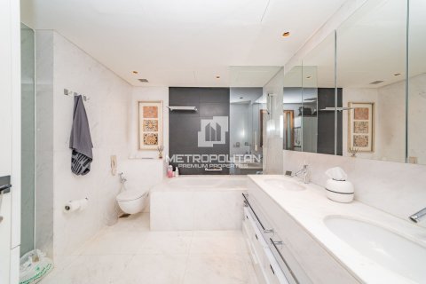 Appartement à Downtown Dubai (Downtown Burj Dubai), Dubai, 3 chambres, 184 m², № 74107 - photo 27