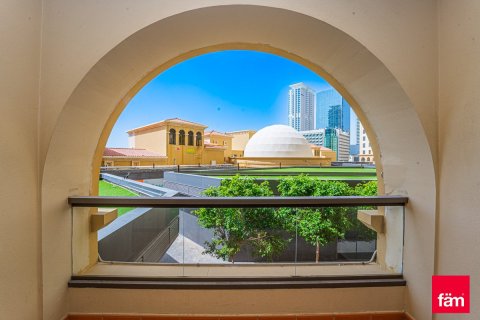 Apartment in Dubai 3 bedrooms, 185.3 sq.m. № 94720