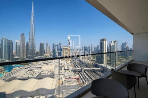 Apartamento en Vida Residences Dubai Mall, Downtown Dubai (Downtown Burj Dubai), Dubai, 3 dormitorios, 141.21 m², № 134212