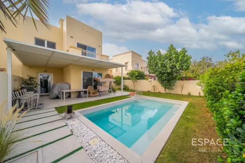 Villa à Springs 10, The Springs, Dubai, 4 chambres, 245 m², № 122382