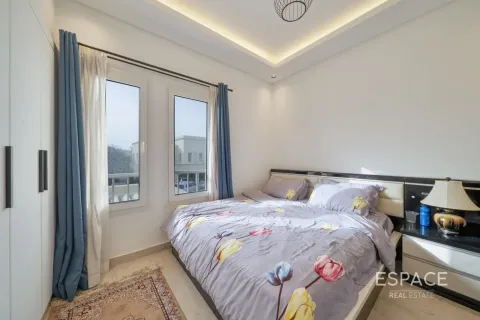 Villa en Springs 10, The Springs, Dubai, 4 dormitorios, 245 m², № 122382 - foto 10