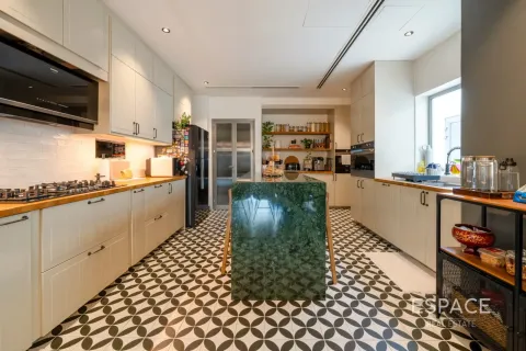 Villa à Dubai Hills Estate, Dubai, 5 chambres, 418 m², № 122385