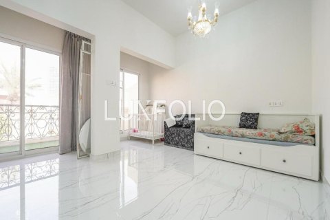 Купить виллу в Джумейра Вилладж Серкл, Дубай: 4 спальни, 129м², № 45618 - фото 19